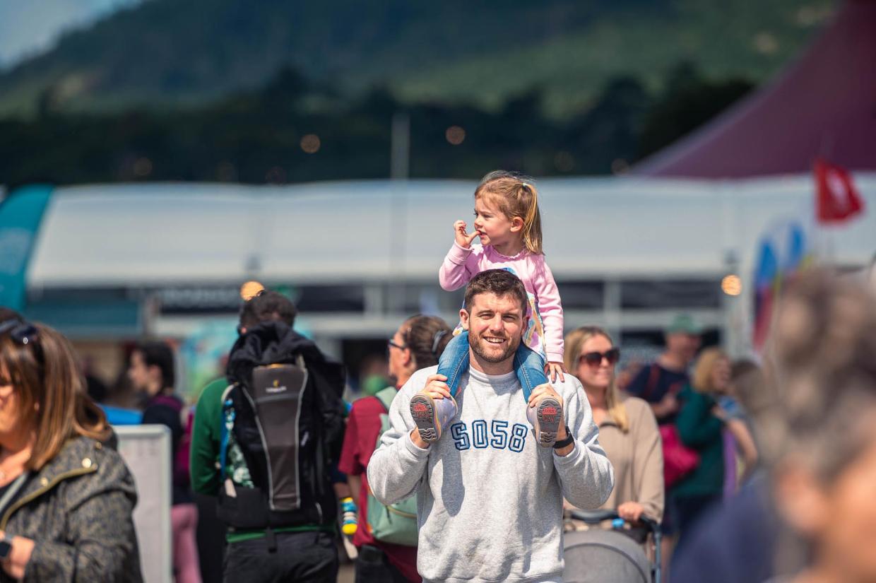 Dydd Sul - Eisteddfod Llŷn ac Eifionydd 