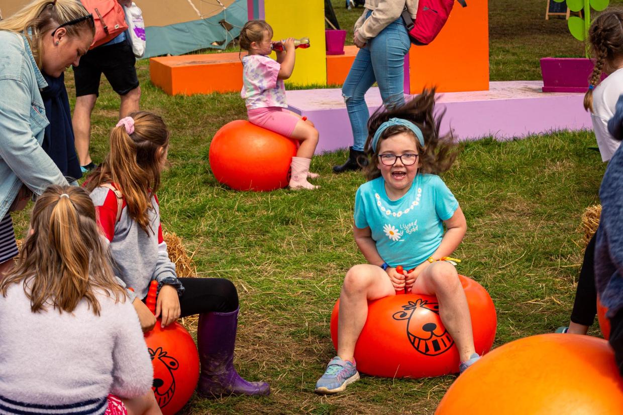 Dydd Sul - Eisteddfod Llŷn ac Eifionydd 