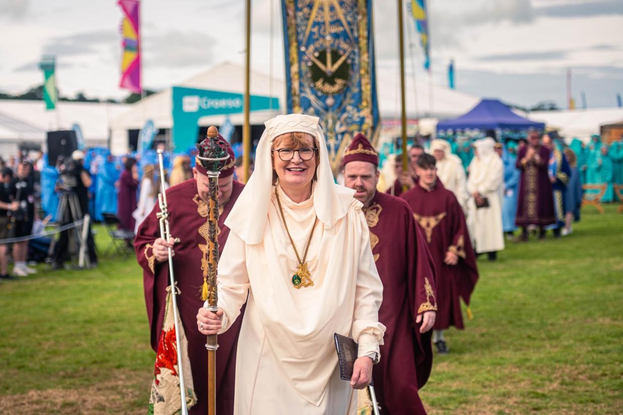 Dydd Llun - Eisteddfod Llŷn ac Eifionydd 